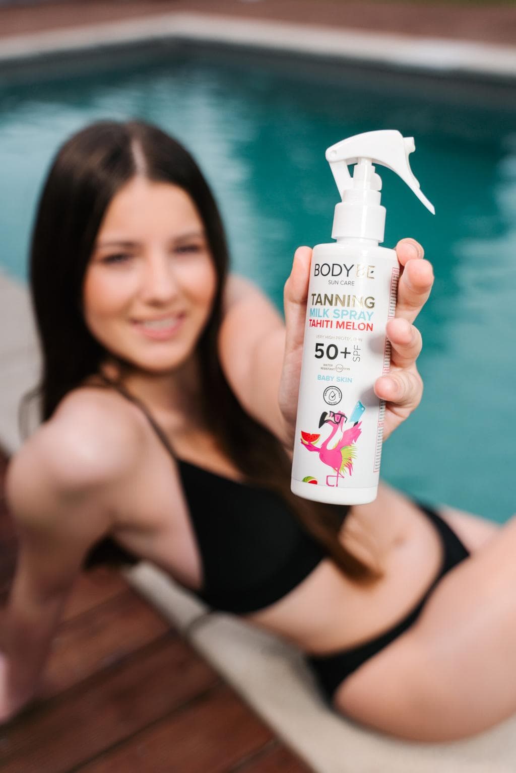 TANNING MILK SPRAY SPF 50+ - další pohled