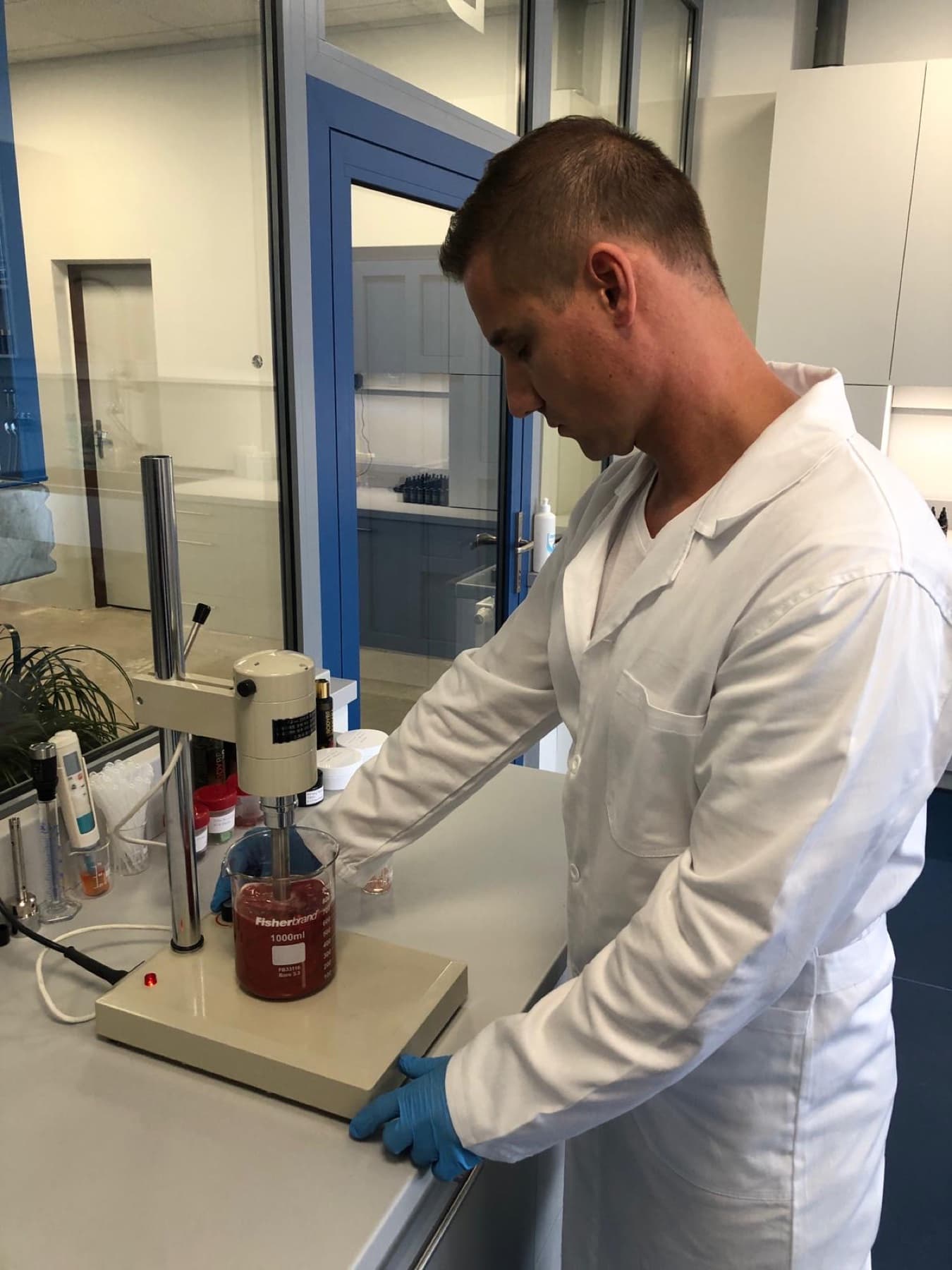 Příprava kosmetické receptury v laboratoři BODYBE